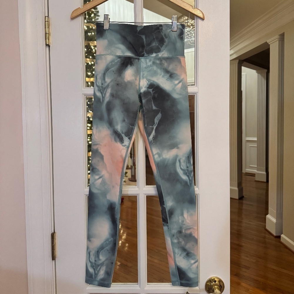 ELATION PRINTED 7/8 LEGGING TIGHT, SIZE XS TALL (XS T), BLUE/GREEN/PEACH